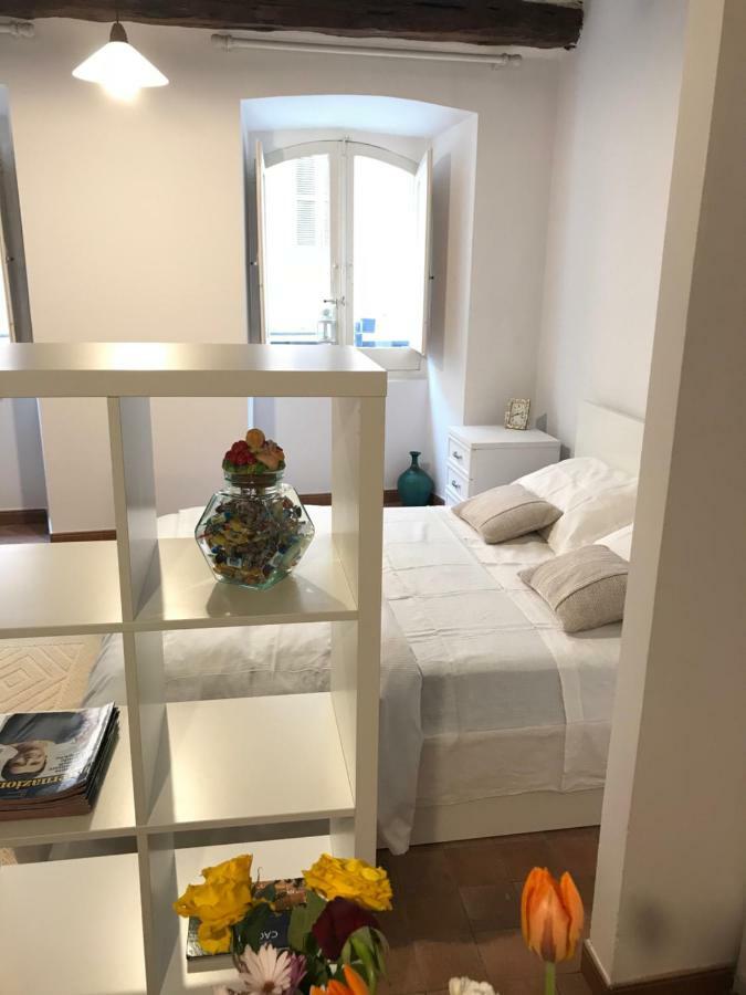 Remy Apartment Cagliari Buitenkant foto